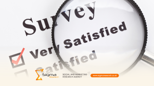 Visualisasi peran survei opini publik dalam mengevaluasi efektivitas program pemerintah.